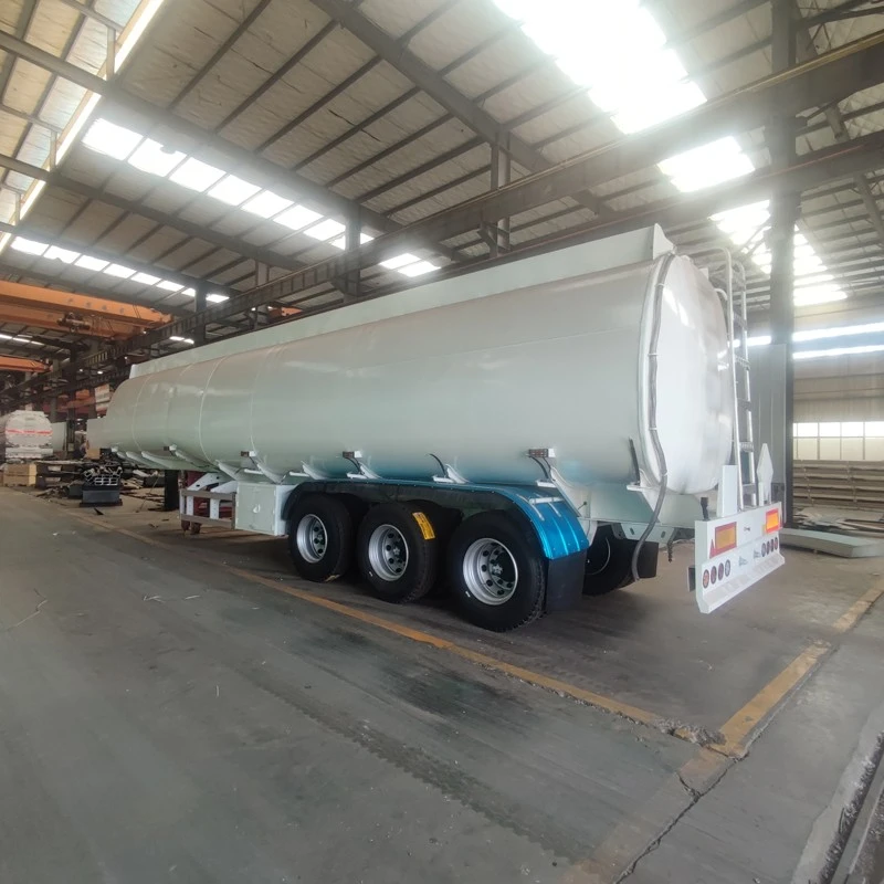 Semi-trailer Liquid Tanker in Aluminum Alloy