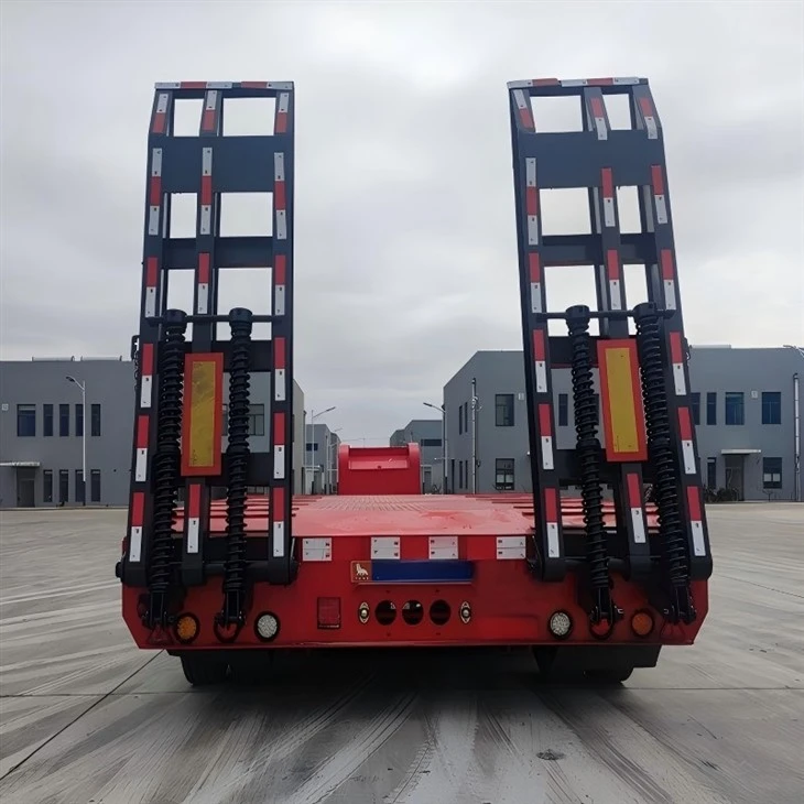 3-Axle Low-Deck Semi Trailer